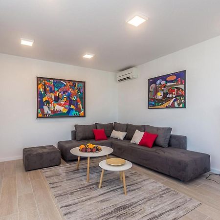 Villa Poseidon Rova By El-Pi Tours Malinska Εξωτερικό φωτογραφία