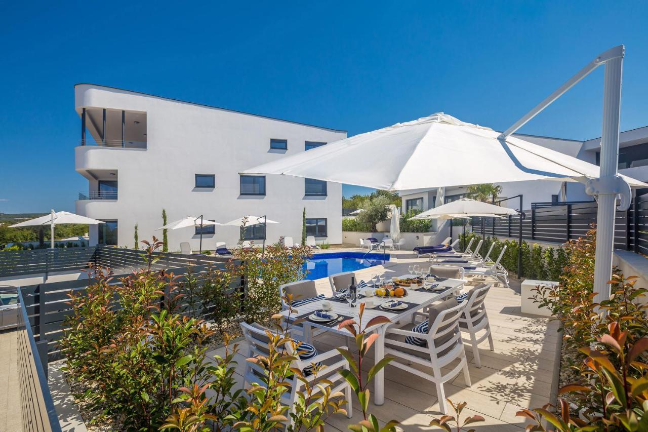 Villa Poseidon Rova By El-Pi Tours Malinska Εξωτερικό φωτογραφία