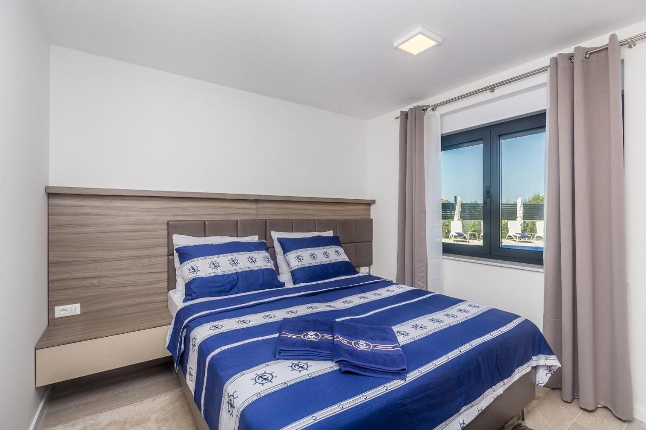 Villa Poseidon Rova By El-Pi Tours Malinska Εξωτερικό φωτογραφία