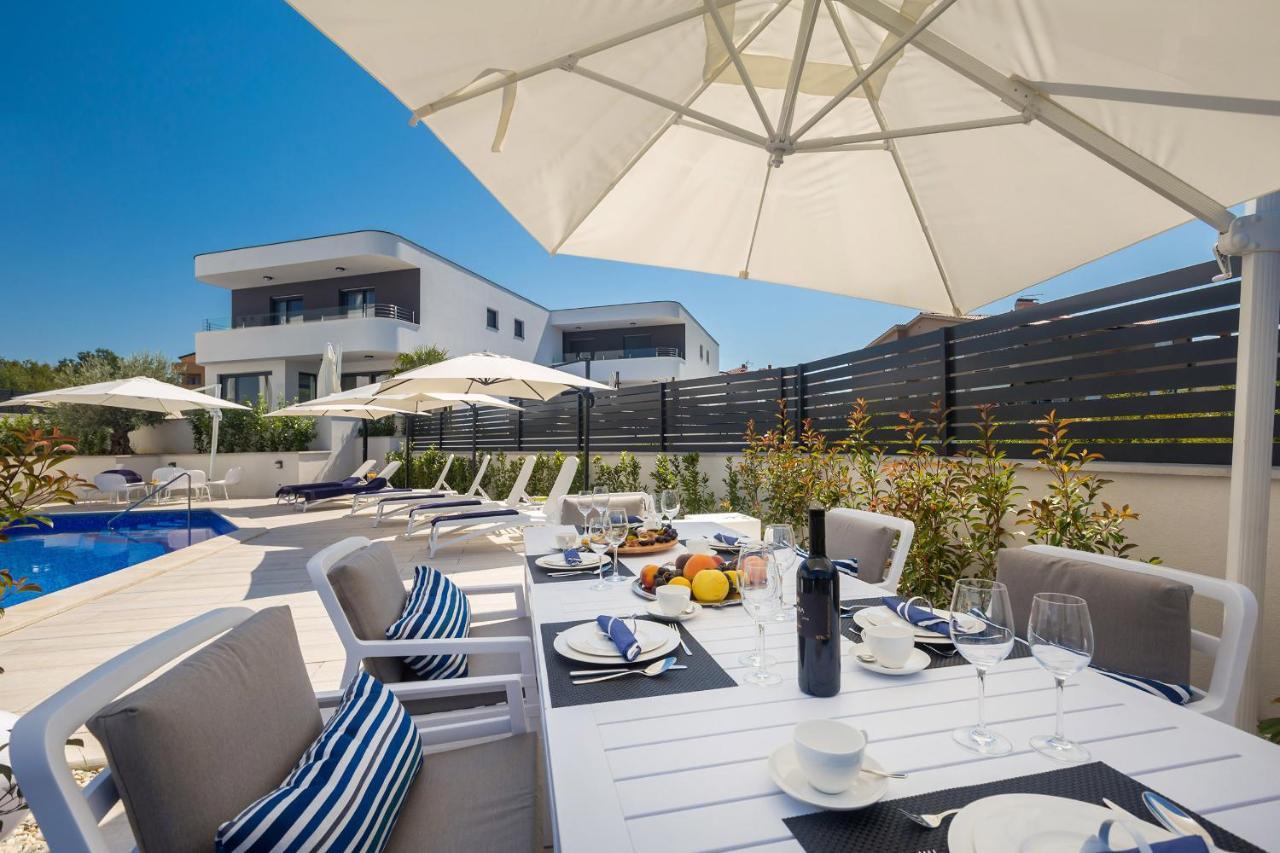 Villa Poseidon Rova By El-Pi Tours Malinska Εξωτερικό φωτογραφία